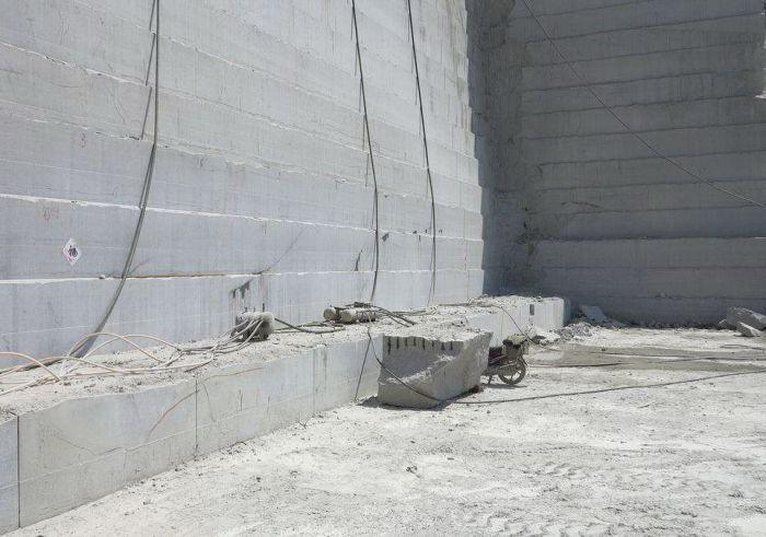 Glacier Ice Granite Plank Paving Linear 900 x 200 x 25mm £38.69/m2 - Paving Slabs UK