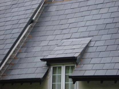 Roof Slate, Black Slate Roofing Tiles 500x250x5-7mm, £11.65/m2 - Paving Slabs UK
